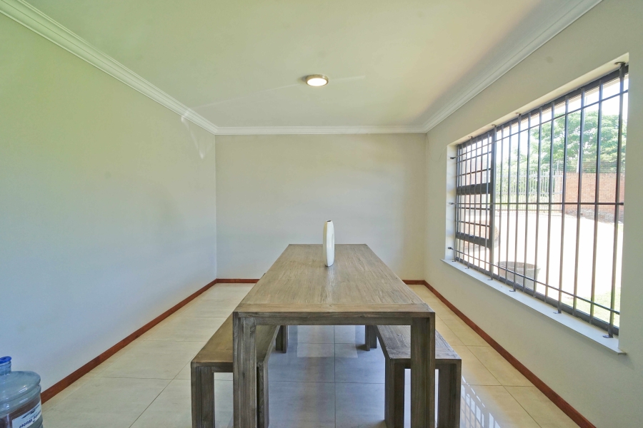 5 Bedroom Property for Sale in Vincent Heights Eastern Cape